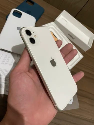 iPhone 11 64 giga impecável