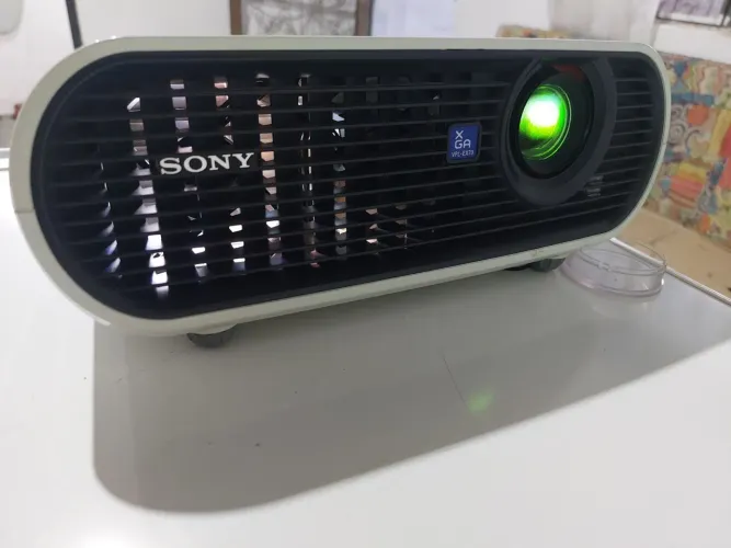 Projetor Sony VPL-EX70