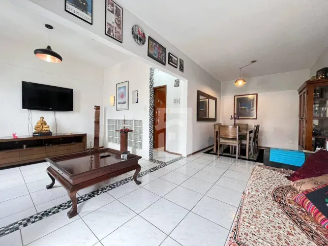 Apartamento p/alugar mobiliado original 3 quartos revertido em 2, 117m² por R$2500/mês em 