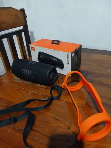 JBL charge 5