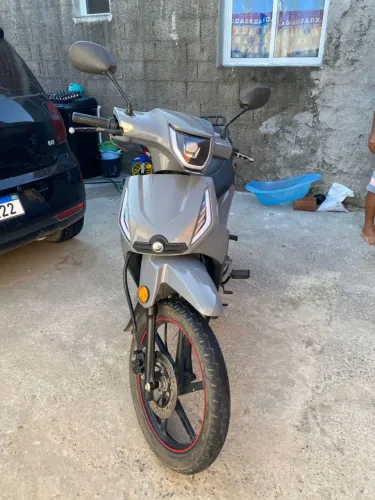 Moto Shineray 2024