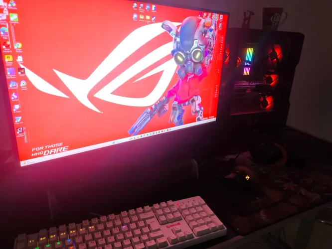 VENDO PC GAMER COMPLETO MOSTRO QUAD HD (1440p) - IMPECÁVEL E PRONTO PARA JOGAR