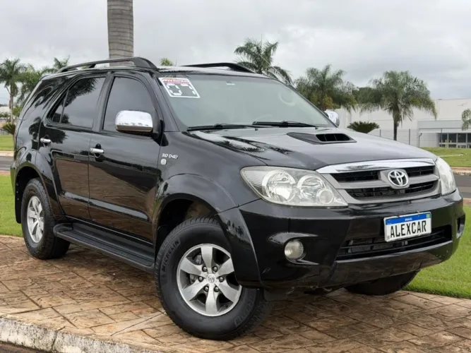 Toyota Hilux SW4 SRV D4-d 4X4 3.0 TDI Dies. AUT 2007