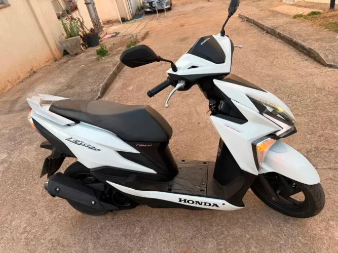 Honda Elite 2019
