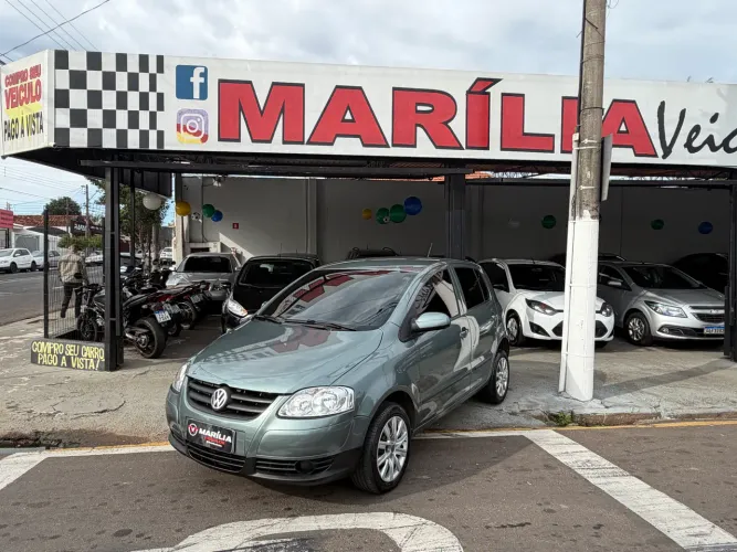 Volkswagen Fox Plus 1.6mi/ 1.6mi Total Flex 8V 4P 2010