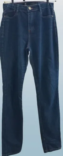 Calça Jeans Azul escuro Skinny Feminina Marisa tam 38 cintura média alta