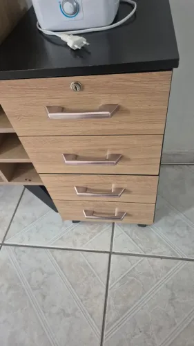 Gaveteiro 4 gavetas