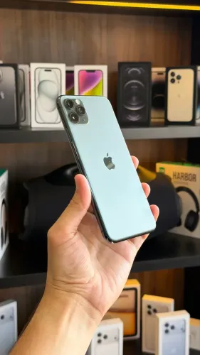 iPhone 11 Pro Max 64 gb Verde Loja física