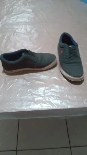 Tênis casual. Masculino tamanho 38