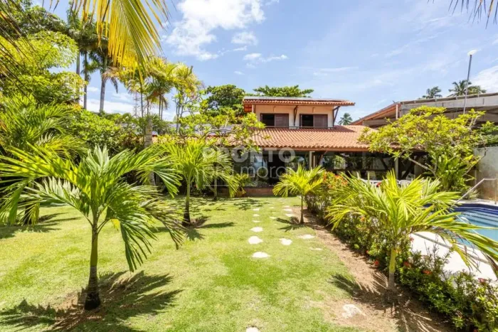 Casa com 7 quartos em Carneiros