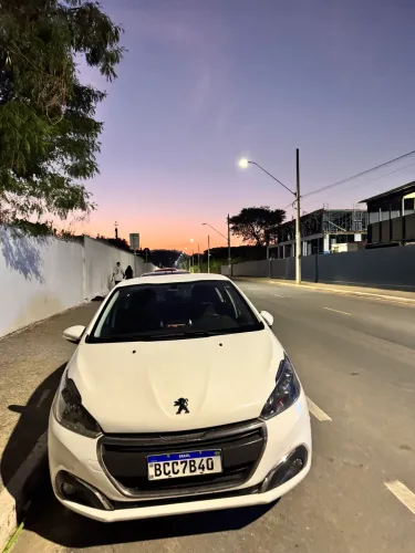 Peugeot 208 Active 1.2 Flex 12V 5P Mec. 2018