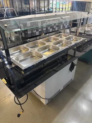 Buffet refrigerado 8 Cubas 