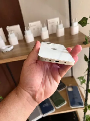 ? Apple iPhone 14 256GB | Premium | Semi Novo