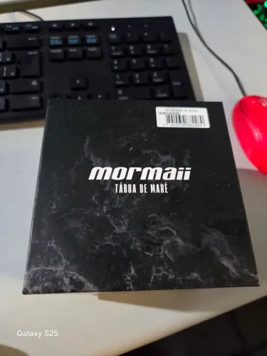 Relogio com tabua de mare mormaii