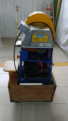 Vendo moenda elétrica 