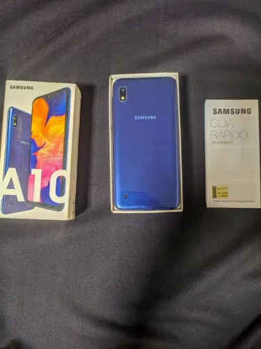 Samsung A10 sem bateria e tela quebrada