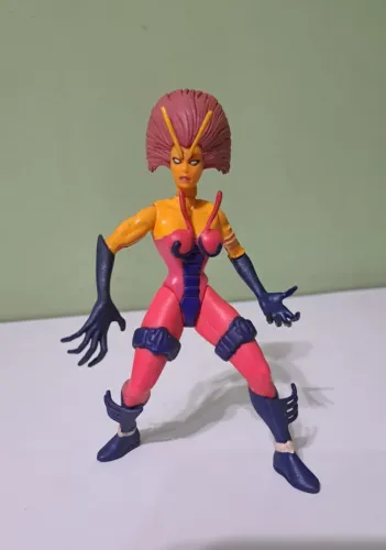 Vespa (Wasp) - Boneco Action Figure - Coleção Spider-Man - Spider Force Wasp- Toy Biz