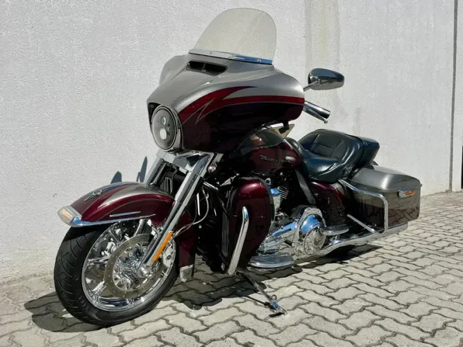 Harley-Davidson CVO Limited 2015