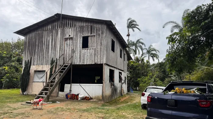 Sítio com 25 Hectares em Rio Preto da Eva. Aceita Proposta