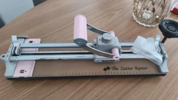 The Zutter Kutter e Fiskars 0,30 cm