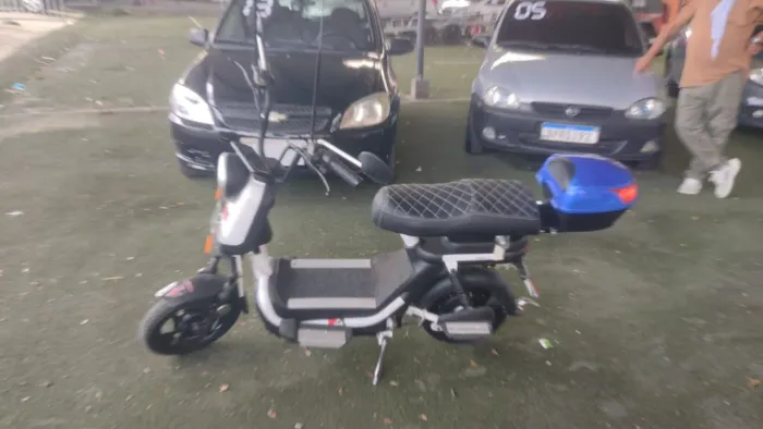 Moto elétrica, ano 2025