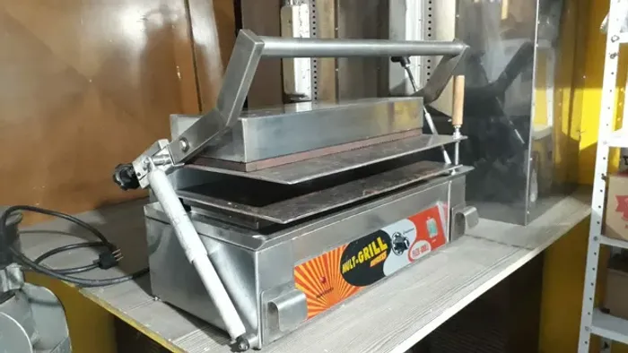 Chapa Elétrica  220vt. 