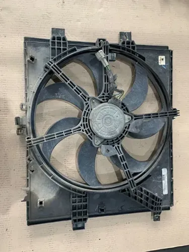 Ventilador do Radiador Nissan Livina 1.8 2009 à 2014 21480az70a