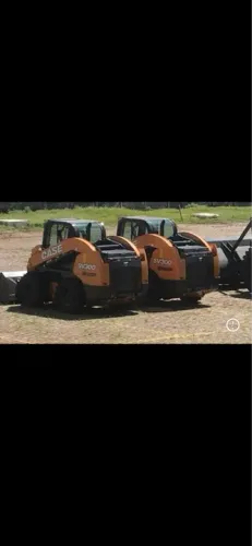 Bobcat escavação limpeza Demolicao empreita aterro escavação