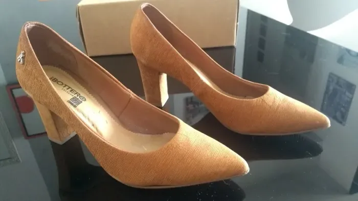 Sapato feminino salto alto scarpin