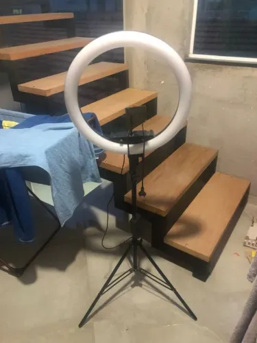 VENDO RING LIGHT GRANDE EM EXCELENTE ESTADO