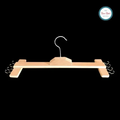 Cabide de madeira com 4 ganchos