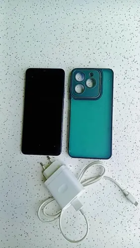 Capa e Carregador para Realme C61