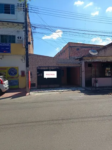 //Casa próxima ao Colégio Militar de Petrópolis