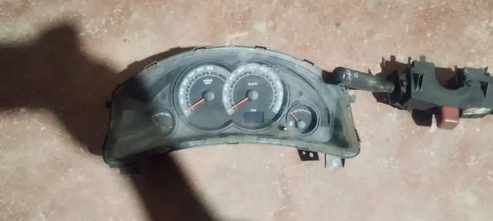 Painel de Instrumentos - Peça Automotiva