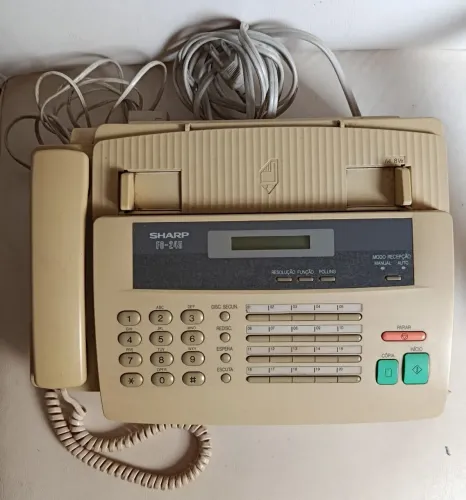 Fax Sharp FO245, em bom estado.