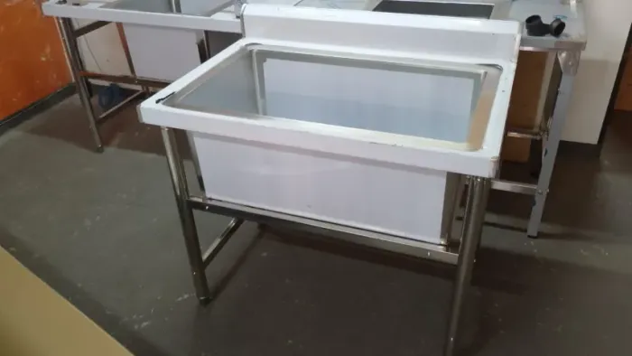 Tanque 1m x 70cm Aço Inox 201 Com 1 Cuba 83x50x35cm Urumax