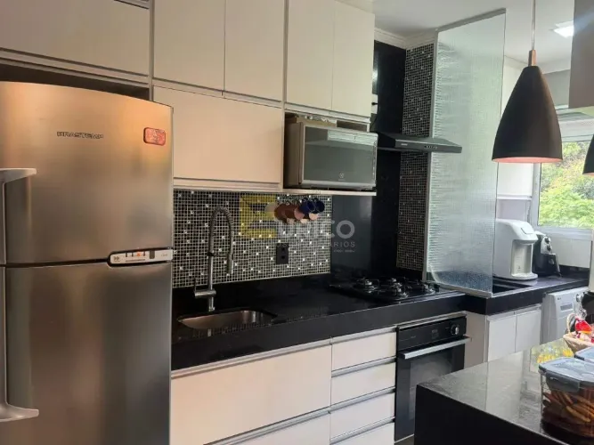 Apartamento à venda no Condomínio Floratta Club House em Valinhos/SP