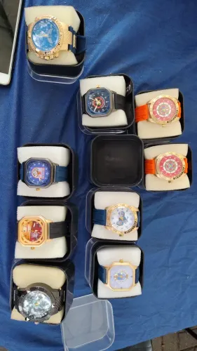 Relógios personalizados