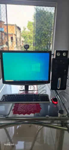 Computador completo com monitor  de 20 polegadas 