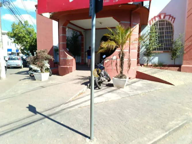 Prédio para locação na Rua Souza Viana