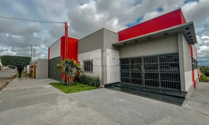 Casa Comercial á Venda no CPA I