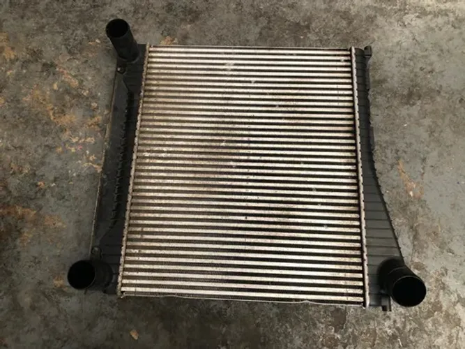 Radiador De Oleo C/ Detalhe Range Rover Sport 3.0 2013 7831