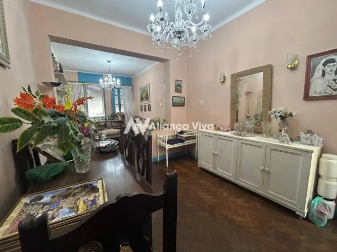 Laranjeiras | Apartamento 3 quartos