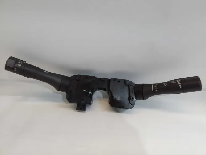 Chave De Seta Farol Nissan Versa 2018 Niles14a01