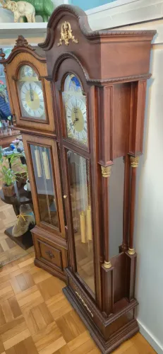 Relógio pedestal Urgos alemão