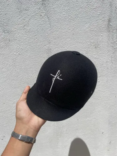 Capacete Vaquejada Semi novo Profissional A. Sena Personalizado Fé