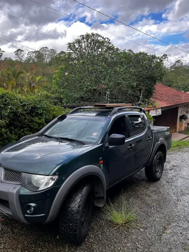 Mitsubishi L200 Triton Savana 3.2 CD TBI Dies. Mec. 2016