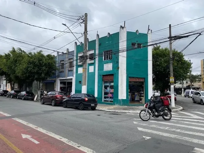 LOJA DE ESQUINA NO BRÁS X PARI