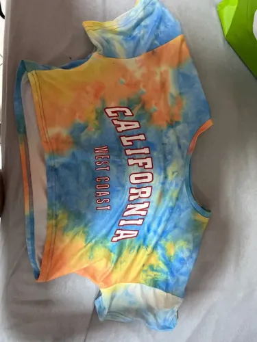 Cropped tie dye