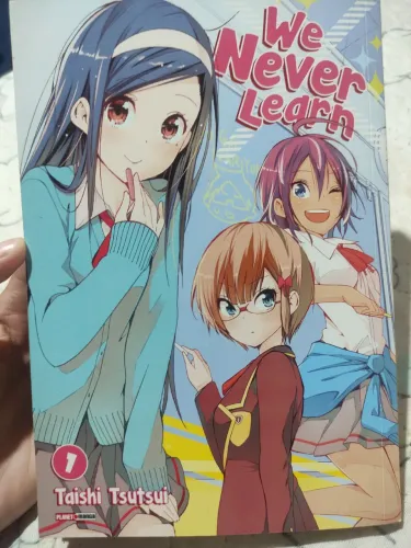 We Never Learn - Volume 1 mangá da Panini *Leia a descrição*